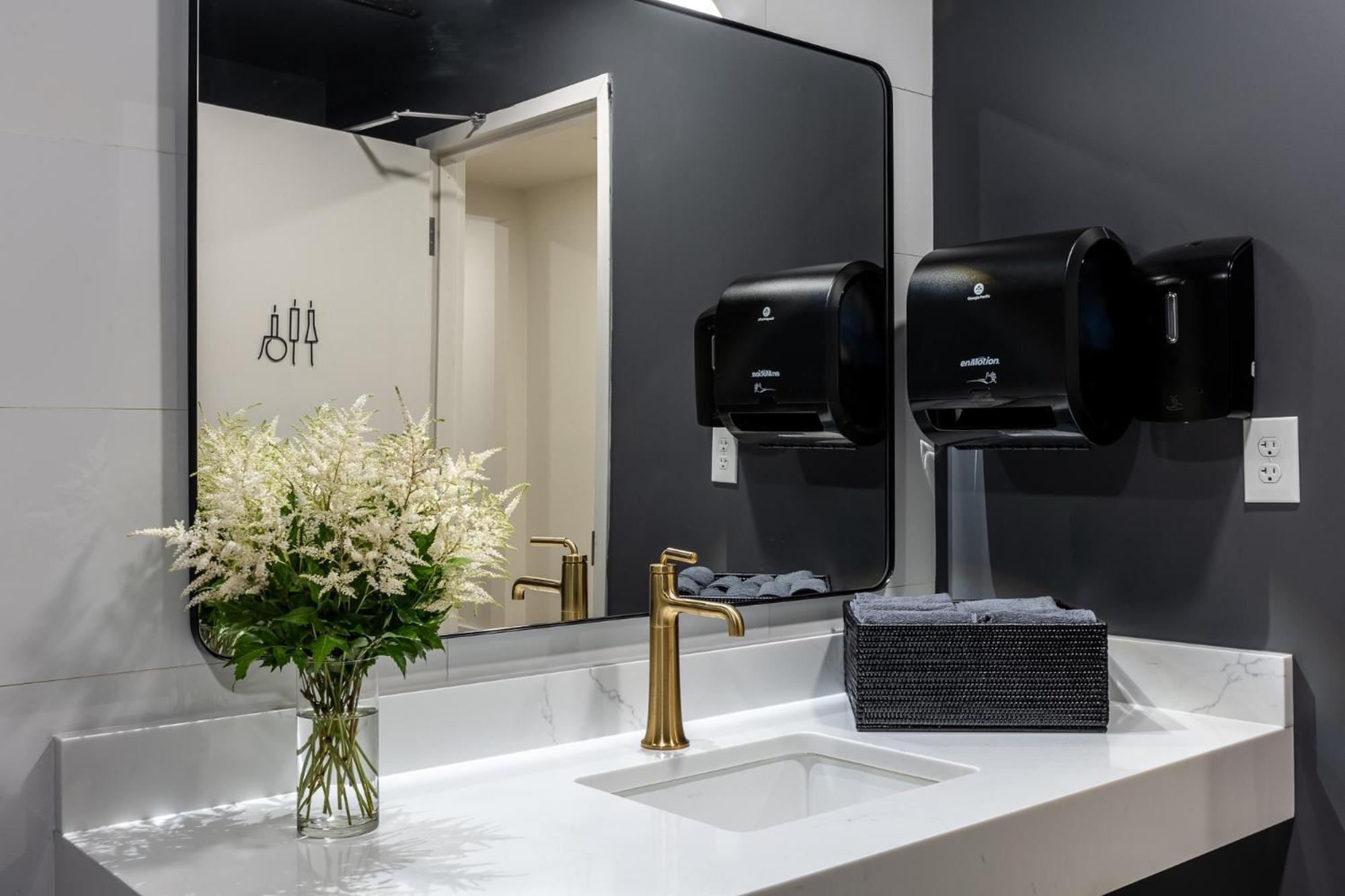Hotel The Georgetown 4*